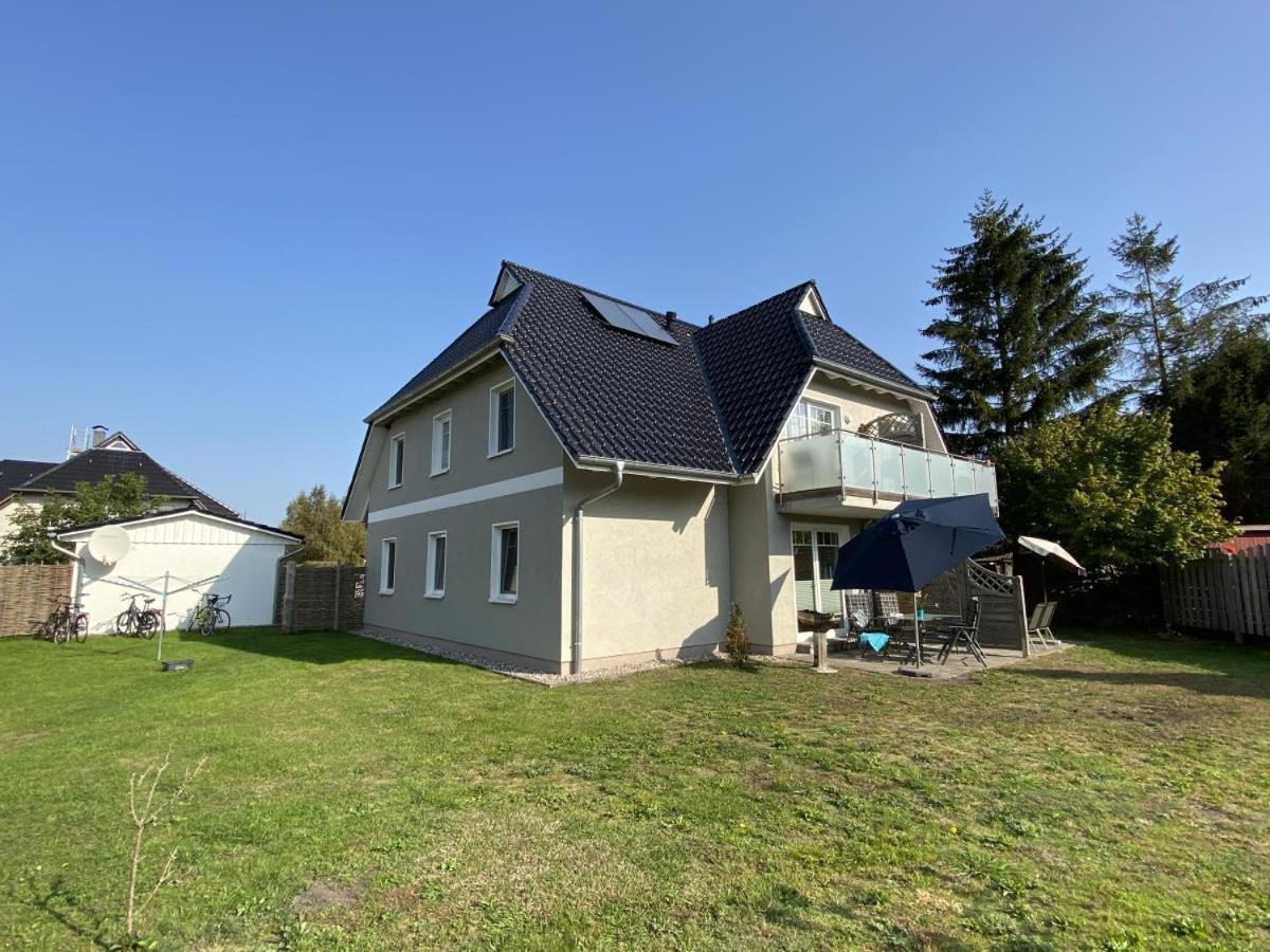 Ferienwohnung Van Der Holm Born Kültér fotó
