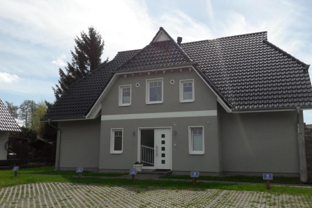 Ferienwohnung Van Der Holm Born Kültér fotó