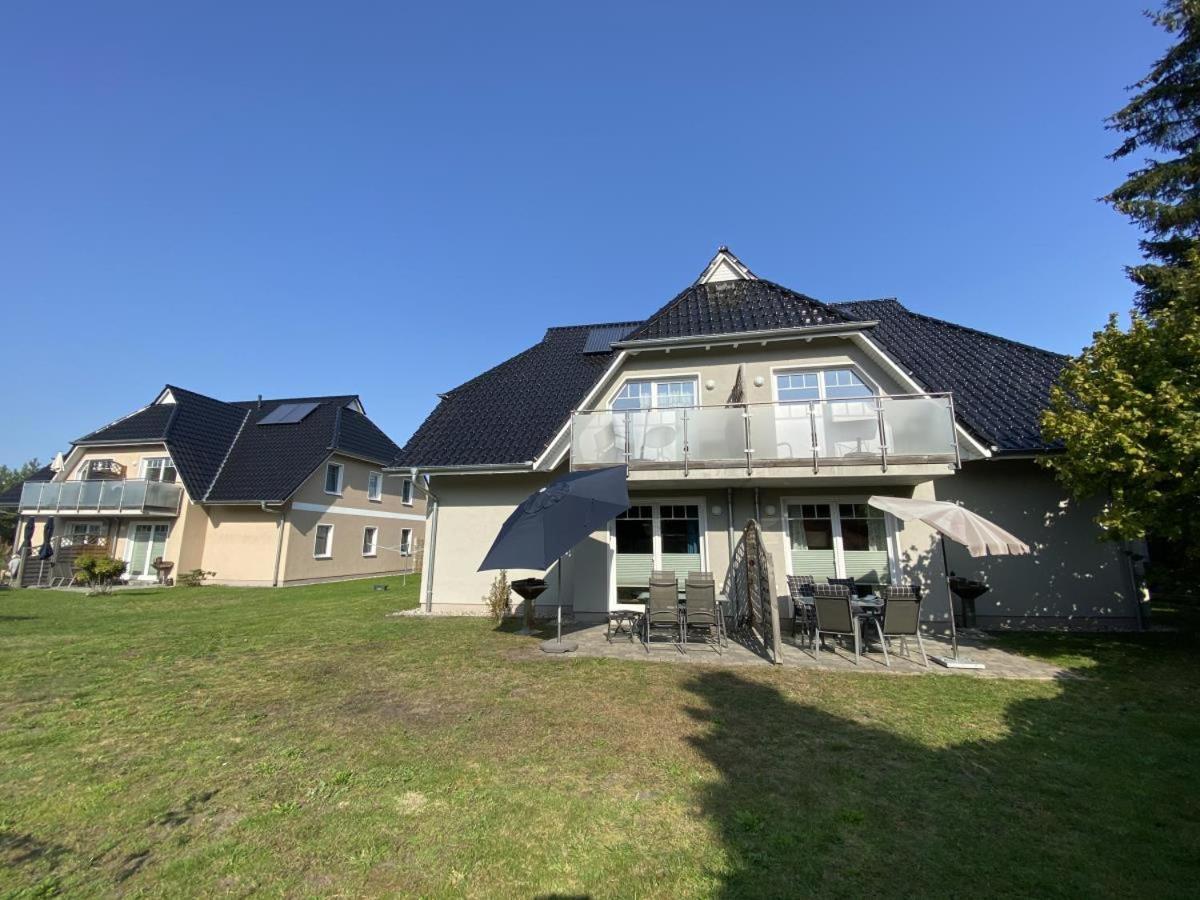 Ferienwohnung Van Der Holm Born Kültér fotó