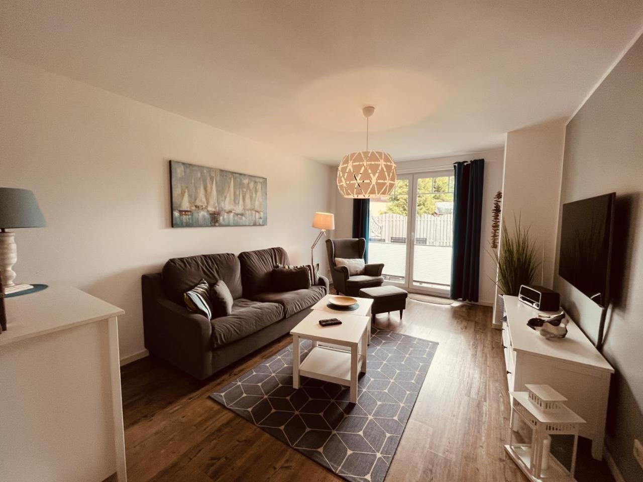 Ferienwohnung Van Der Holm Born Kültér fotó