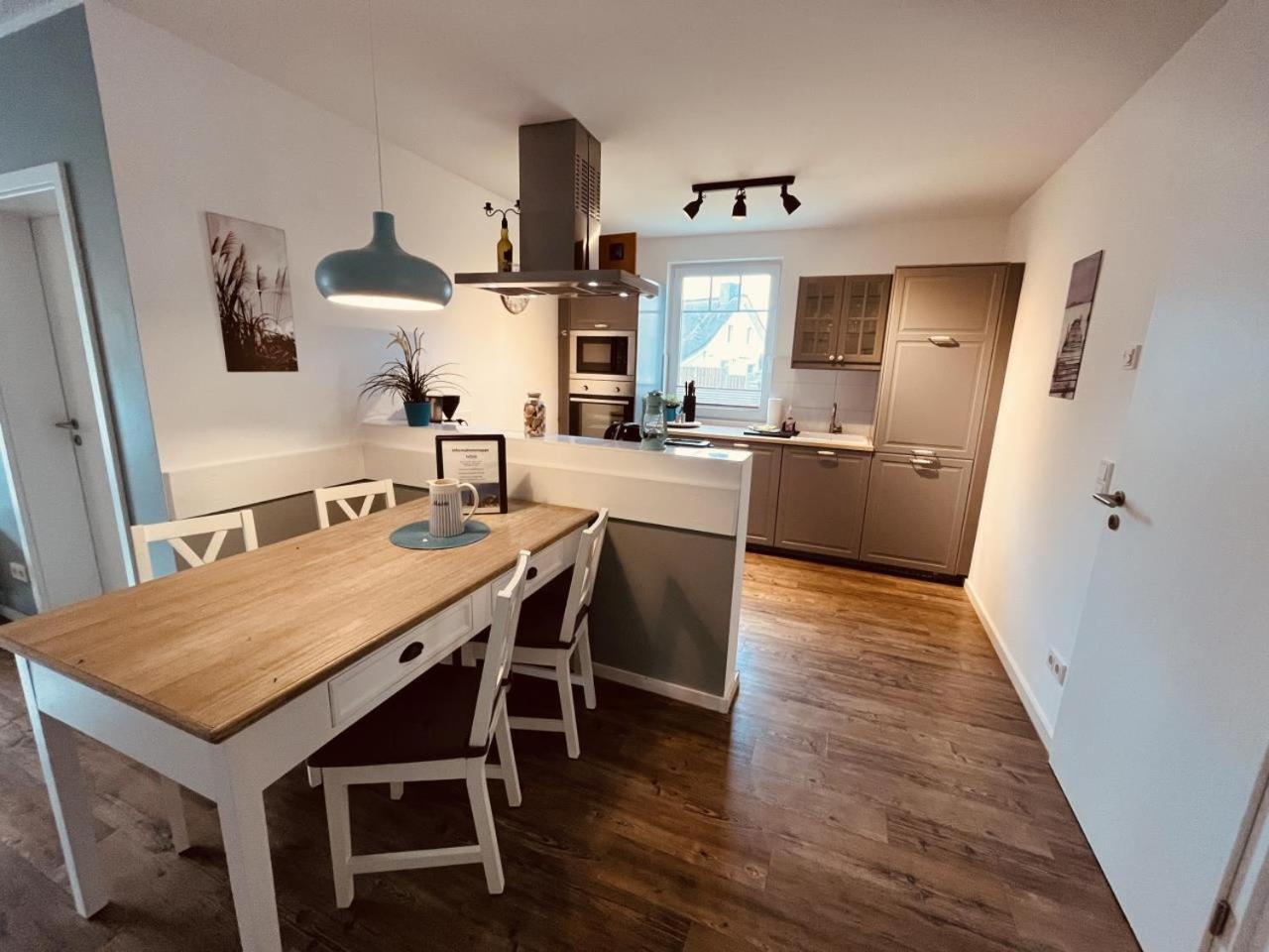 Ferienwohnung Van Der Holm Born Kültér fotó